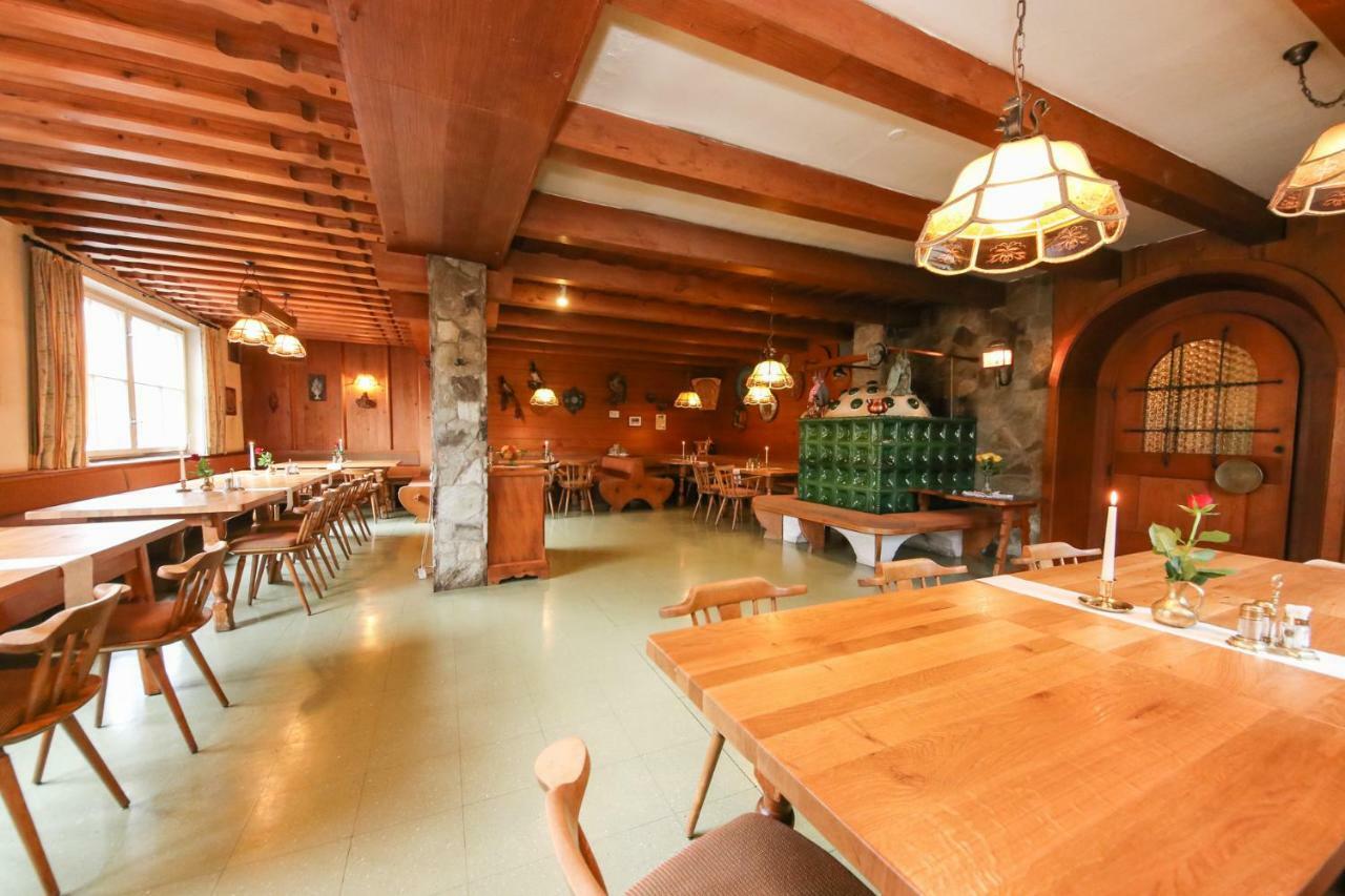 Hôtel Gasthof St. Adolari à Sankt Ulrich am Pillersee Extérieur photo